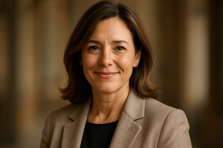 woman in her 40s